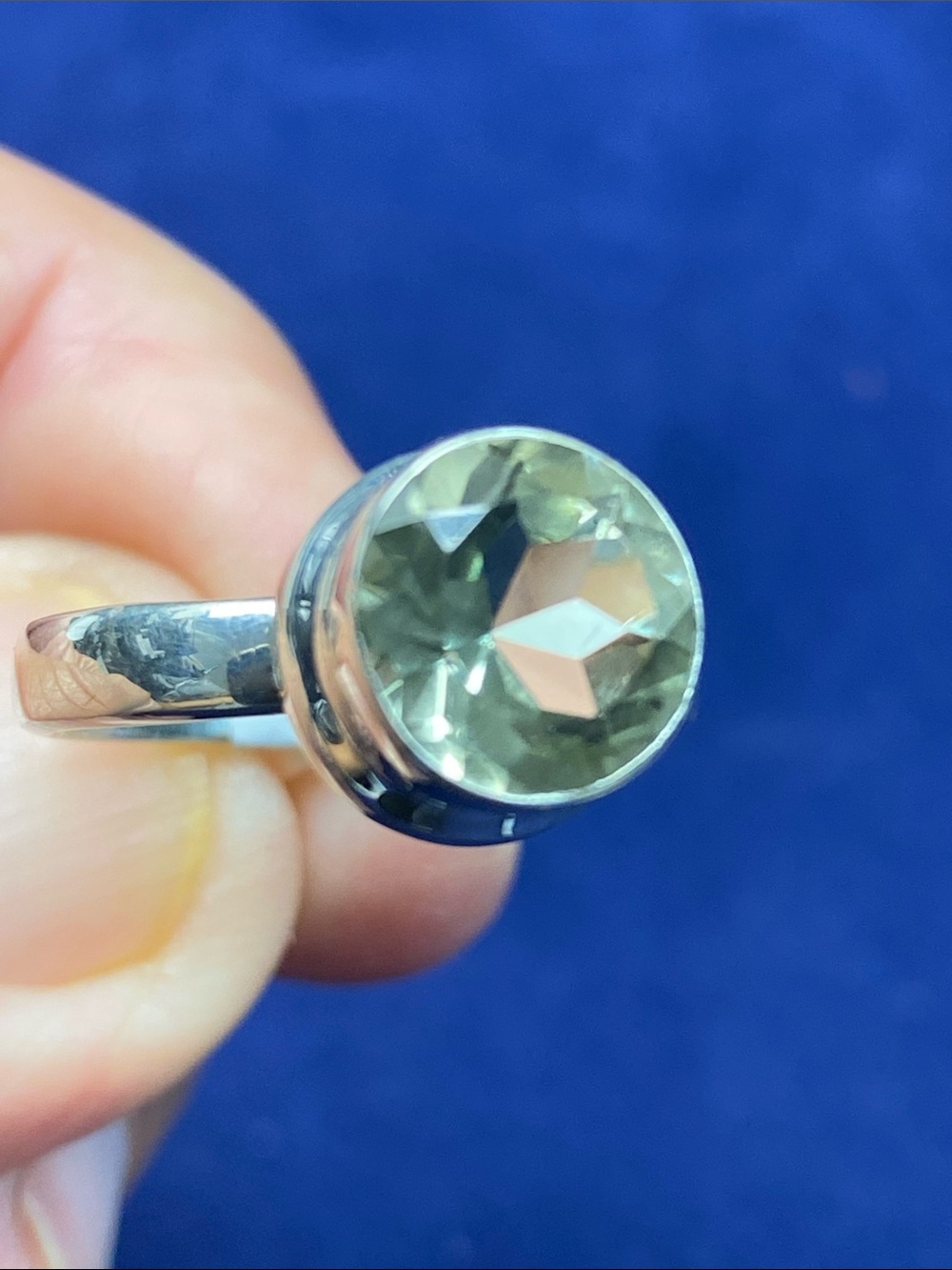 GREEN AMETHYST FACETED RING SIZE 8 IN SOLID STERLING SILVER 925